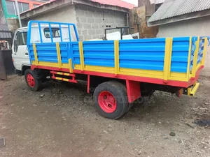 Nigeria Use Toyota Dyna 200 Longer Chassis 3rz Petrol Engine