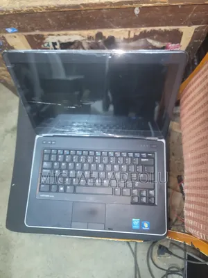 Laptop Dell Latitude E6440 8GB Intel Core I7 HDD 320GB