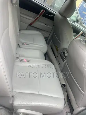 Toyota Highlander Limited 2010 Black