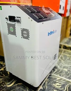 3000w Infini Solar Generator With 300watts Solar Panel 6pics