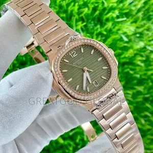 Patek Philippe Chain Watch for Ladies With Luxury Box