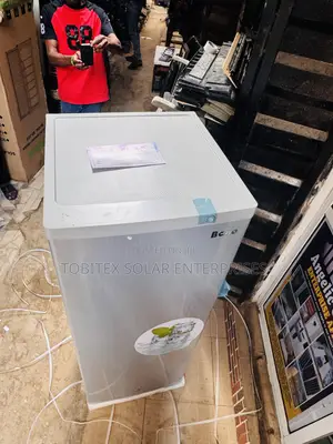 Ice Maker 200l Bona Freezer Standing