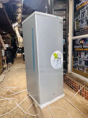 Ice Maker Bona Solar Fridge and Freezer 200l Quality With Warranty