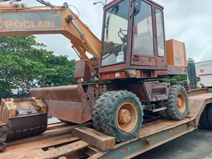 Case 688b Tyre Excavator - Foreign Use