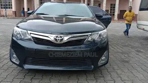 Toyota Camry LE 4dr Sedan (2.5L 4cyl 6A) 2013 Gray