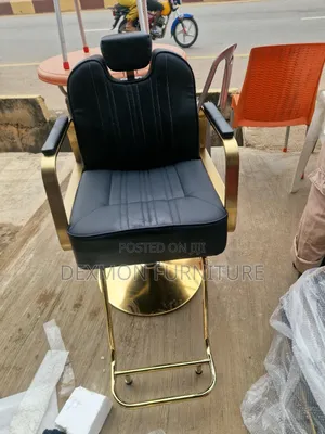 Luxury Barbing Chair