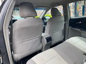 Toyota Camry L 4dr Sedan (2.5L 4cyl 6A) 2012 Gray