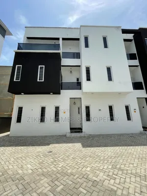 4bdrm Townhouse/Terrace in Mobil Road, Lekki for sale