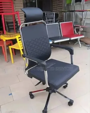 Office Chair With Footrest and Headrest