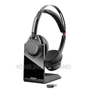 Poly Voyager Focus Uc With Charge Stand