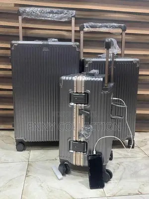 Quality Double Set Luxury Traveling Aluminum Luggage Box