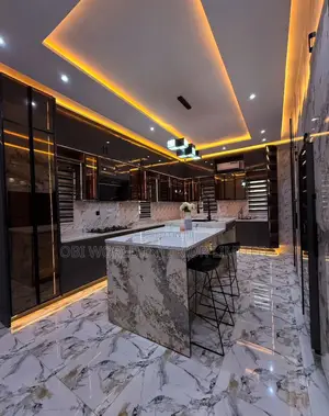 Kitchen Cabinet Interior Designer