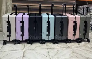 Quality Luxury Set of Two Aluminum