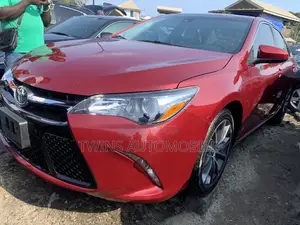 Toyota Camry XSE 4dr Sedan (2.5l 4cyl 6A) 2016 Burgundy