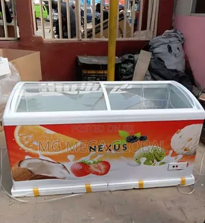 Big Nexus Display Freezer