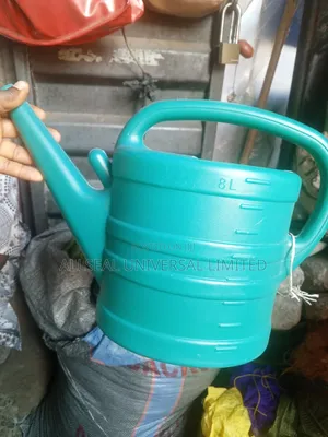15litres Irrigation and Concrete Watering Can (Nous Parlons Français)