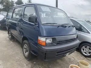 Toyota Grand HiAce 2003 Blue