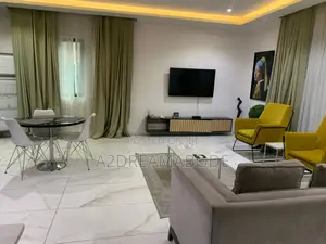 Exquisitely Nice 1 Bedroom Abode