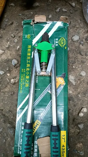 17 Inch Hand Riveter Gun
