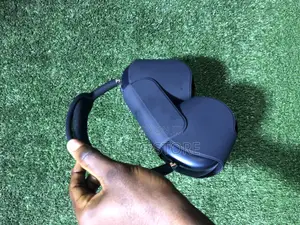 Authentic Apple Airpodmax (Black) Used