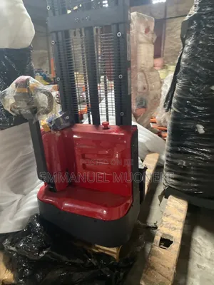 Forklift Pallet Truck 1500kg