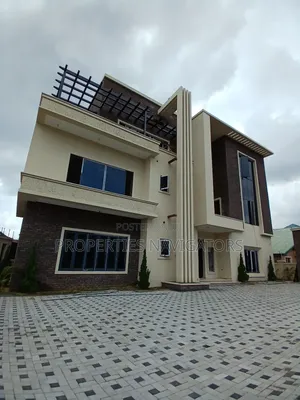 7bdrm Mansion in Maitama for sale