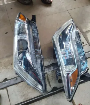 Headlamp for Venza 2015
