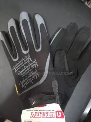 Hand Gloves