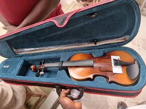 Original Yamaha Violin