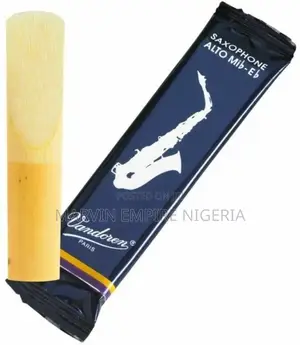 10pcs Saxophone Alto Reeds in Strength 2.5 3.0 2.0
