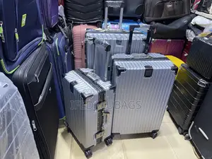 Silver Aluminum Frame Travel Luggage