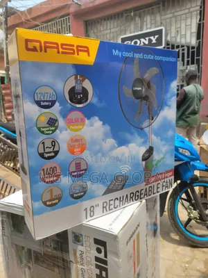 Qasa 28hrs Retain Rechargeable 18" Standing Fan
