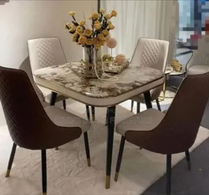 By 4 Dinning Set
