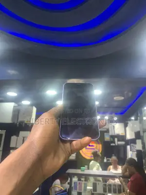 Apple iPhone 12 64 GB Purple