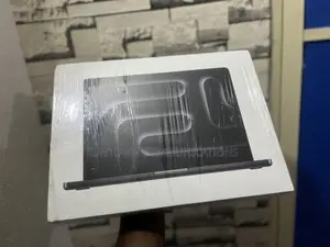 New Apple MacBook Pro 2024 M4 Max 14-Inch 36GB Apple M4 Max SSD 1T