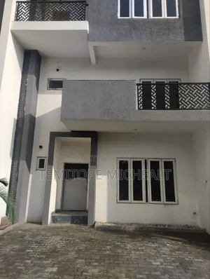 4bdrm Townhouse/Terrace in Jabi District for sale