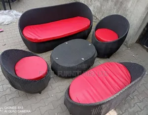 Quality Modern Outdoor Rattan Chair With Table