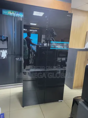 Hisense Side by Side Glass Mirror Face With Dispenser