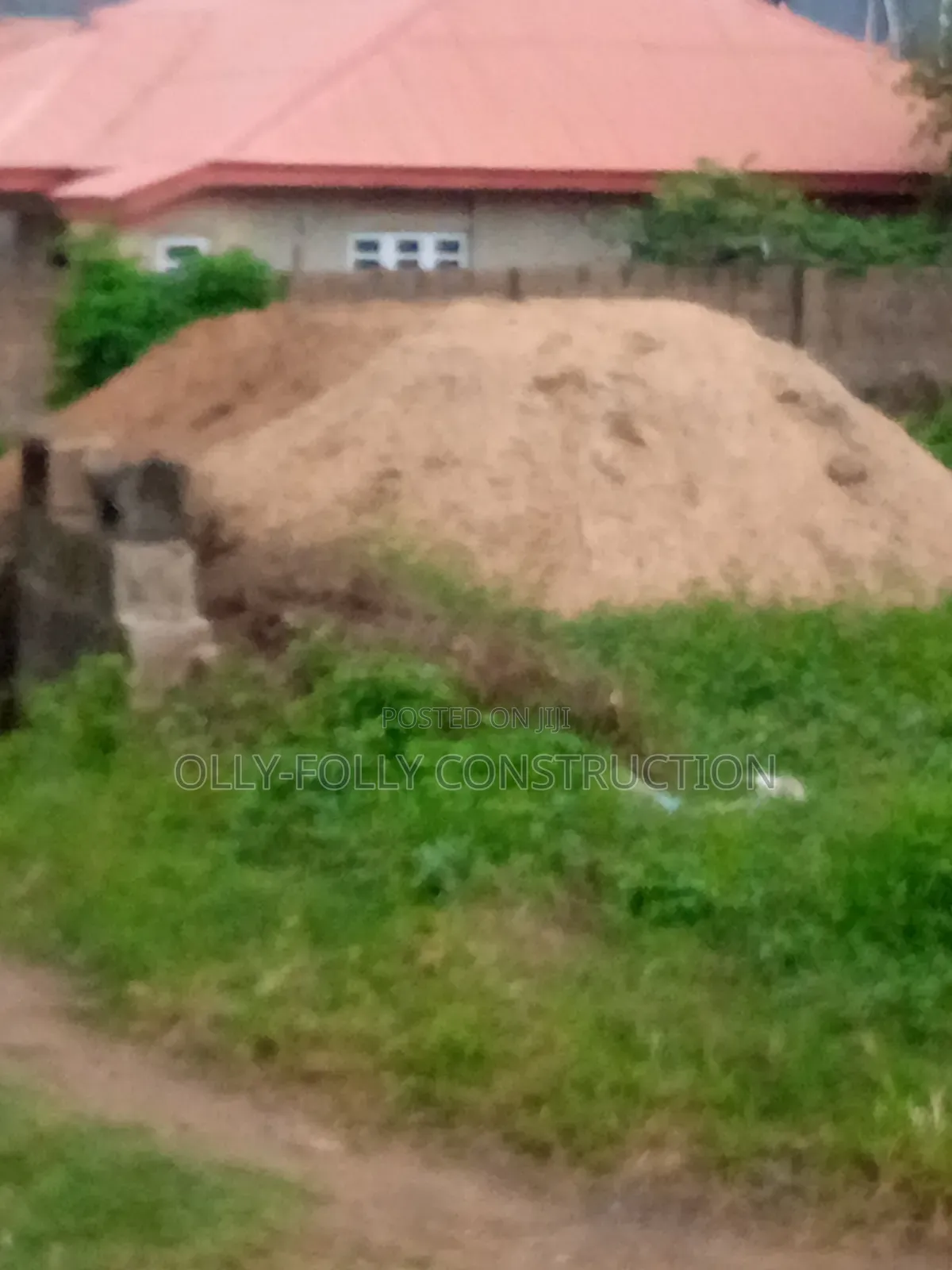 Sharp Sand , Granite,Gutter Sand at Good Rates