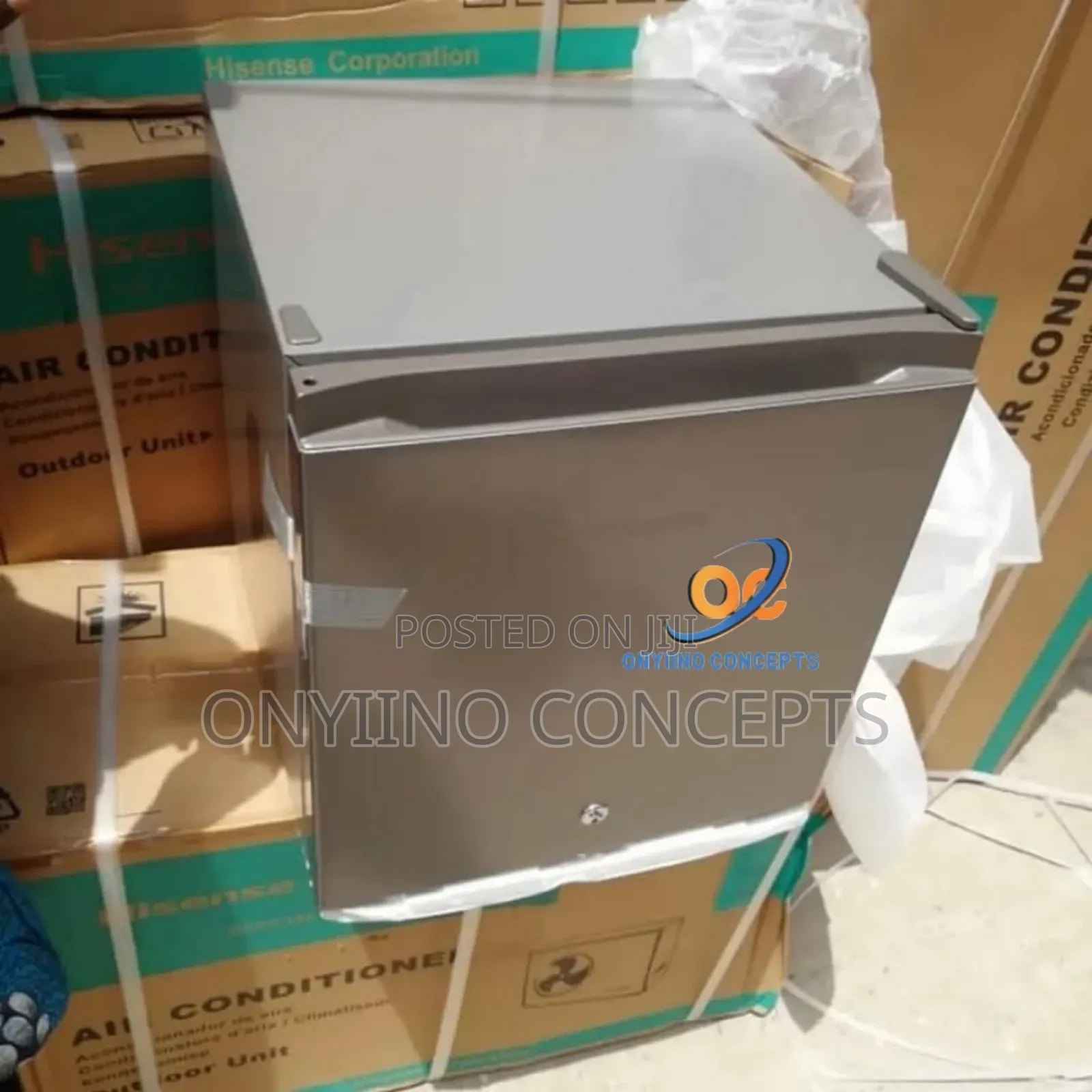 Hisense Bedside Fridge