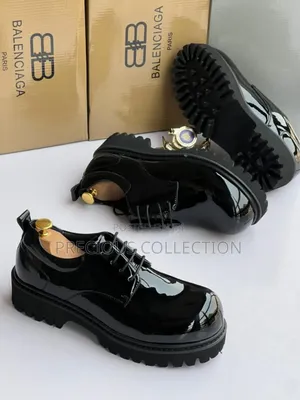 Glossy/Matte Leather Balenciaga Leather Face Lift Lace Up Shoes