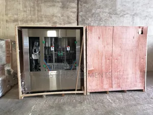18-18-6 Automatic Bottle Water Monoblock Machine