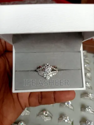 Luxury Mossanite Diamond Set Of Silver Wedding Ring 005