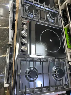 Gas and Electric Inbuilt Cooker