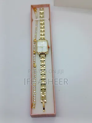 Ladies Gold Watch With Bracelet - 003