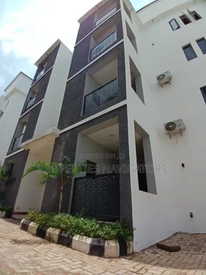 3bdrm Block of Flats in Mabushi for sale