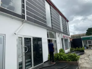 Showroom Space for Lease at a Prime Location