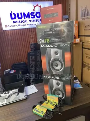 Bx5d2 Carbon M-Audio Studio Monitor Shure Sm7b, Scarlett 2i2 Soundcard