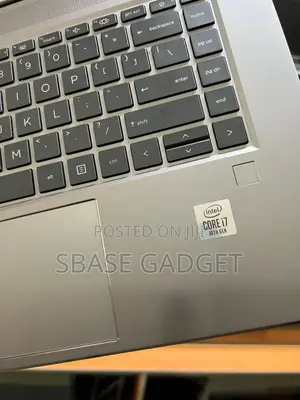 Laptop HP ZBook Firefly 15 G7 3GB Intel Core I7 SSD 1T