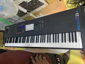 Yamaha Modx 8+ Music Synthesizer Professional Keyboard